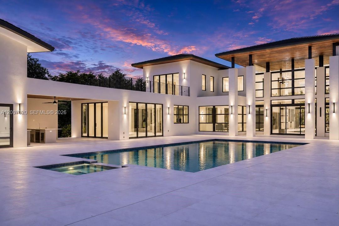 En Venta: $16,250,000 (8 camas, 10 baños, 11670 Pies cuadrados)