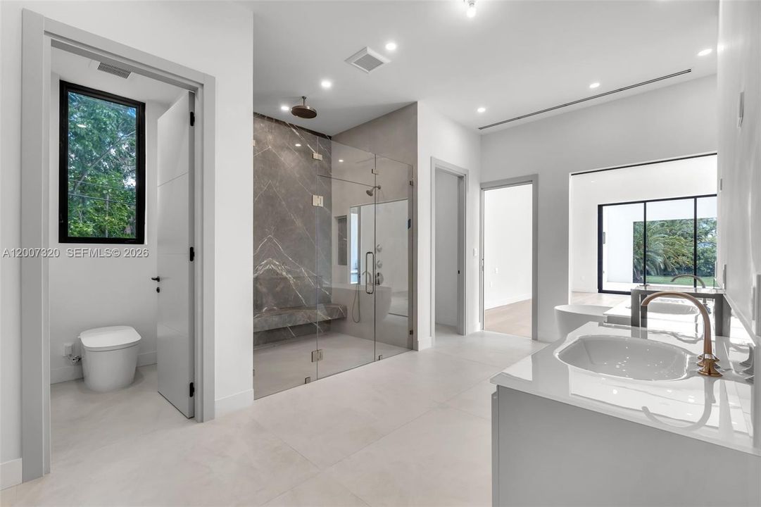 En Venta: $16,250,000 (8 camas, 10 baños, 11670 Pies cuadrados)
