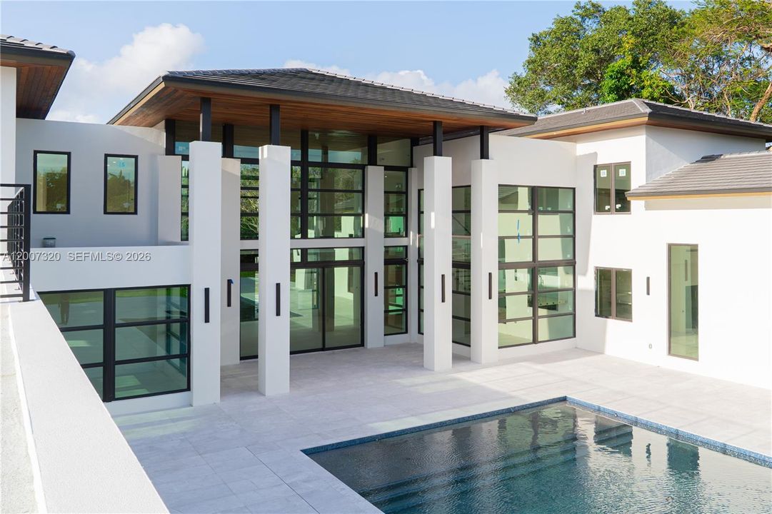 En Venta: $16,250,000 (8 camas, 10 baños, 11670 Pies cuadrados)