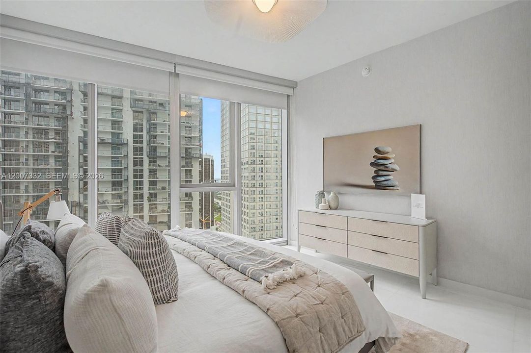 For Rent: $29,000 (3 beds, 4 baths, 3078 Square Feet)
