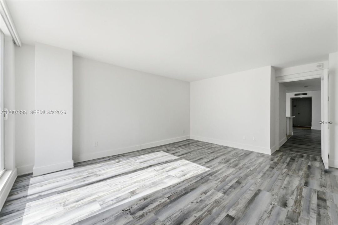 Master bedroom View 3