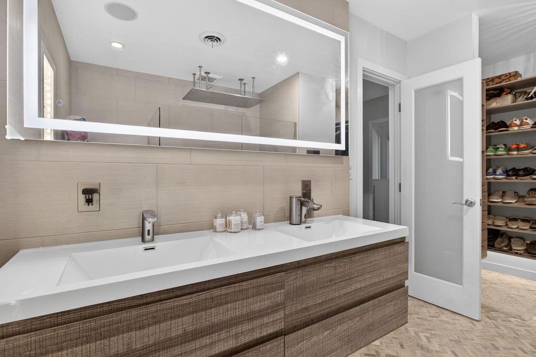 25-web-or-mls-2812-9606