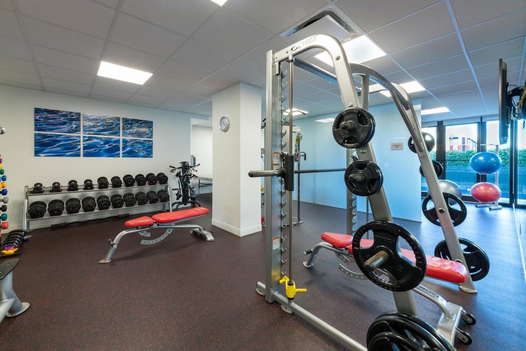 525 S Flagler Dr Unit 26h West-large-031