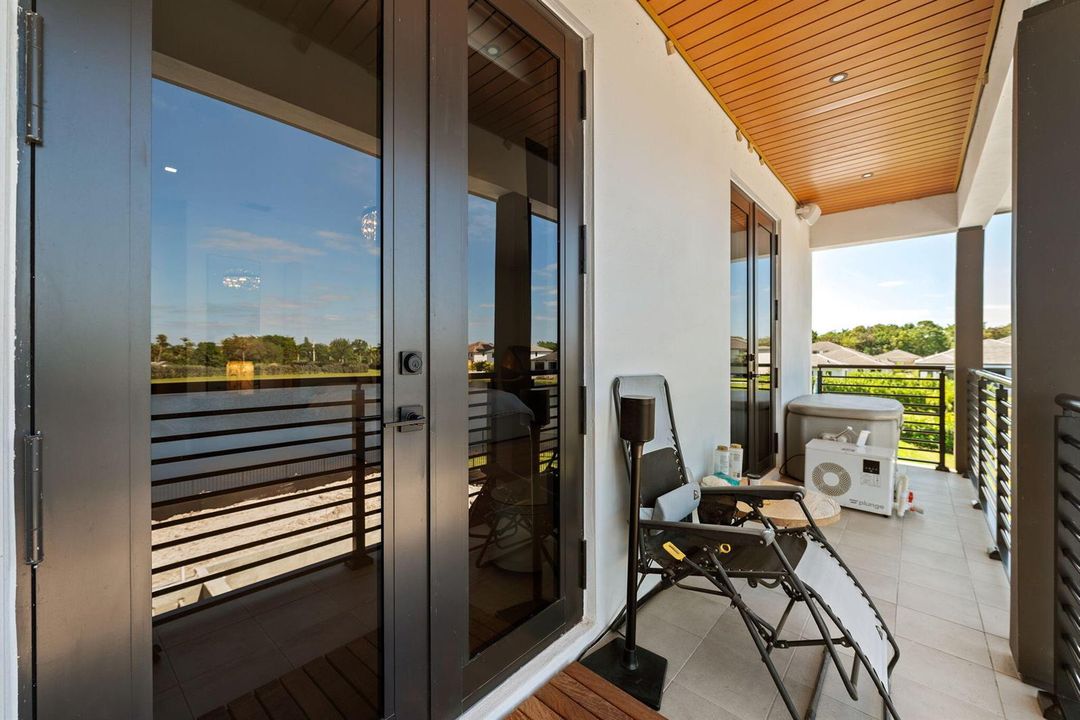 56-web-or-mls-5735-sw-104th-terrace