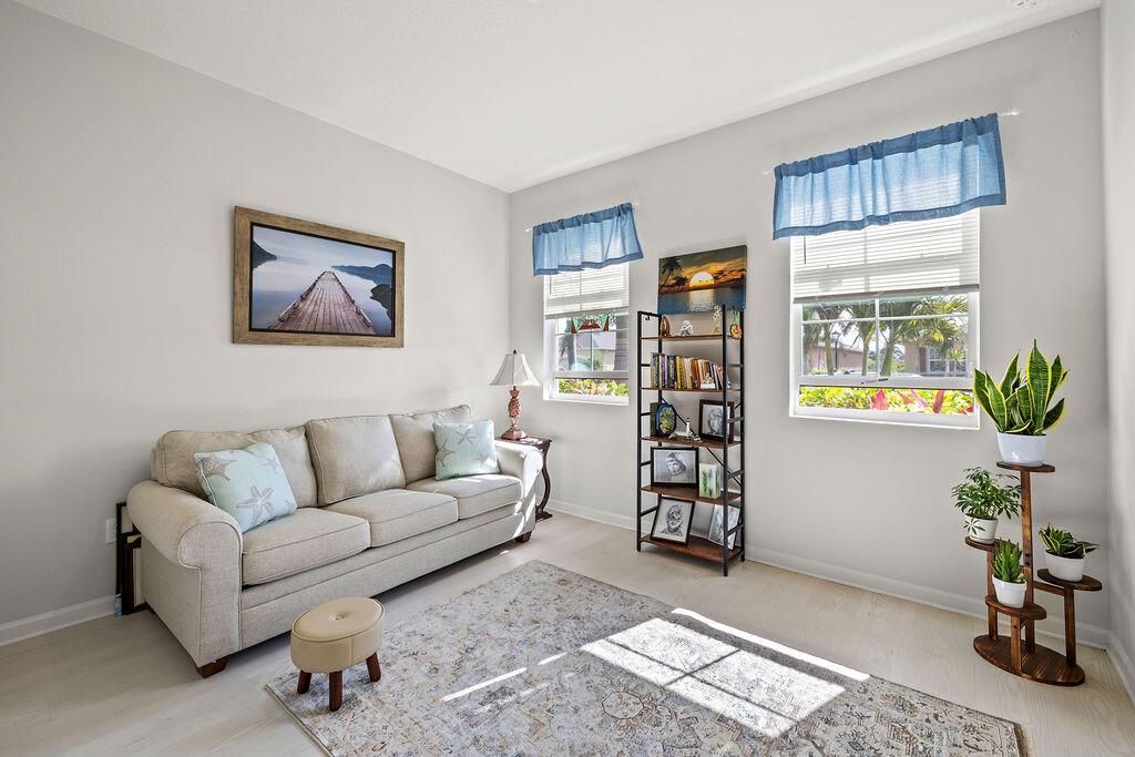 2165HawkRiver-20