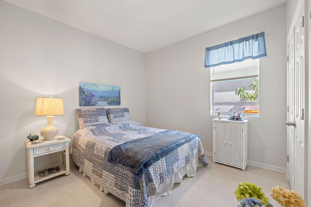 2165HawkRiver-23