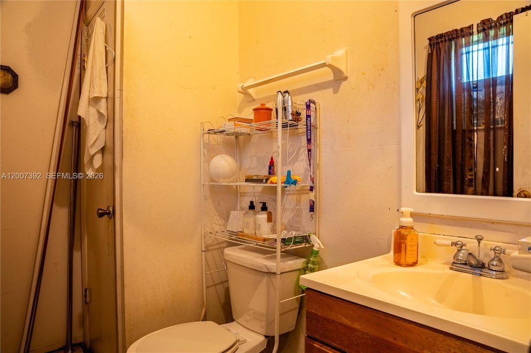 En Venta: $330,000 (3 camas, 2 baños, 0 Pies cuadrados)