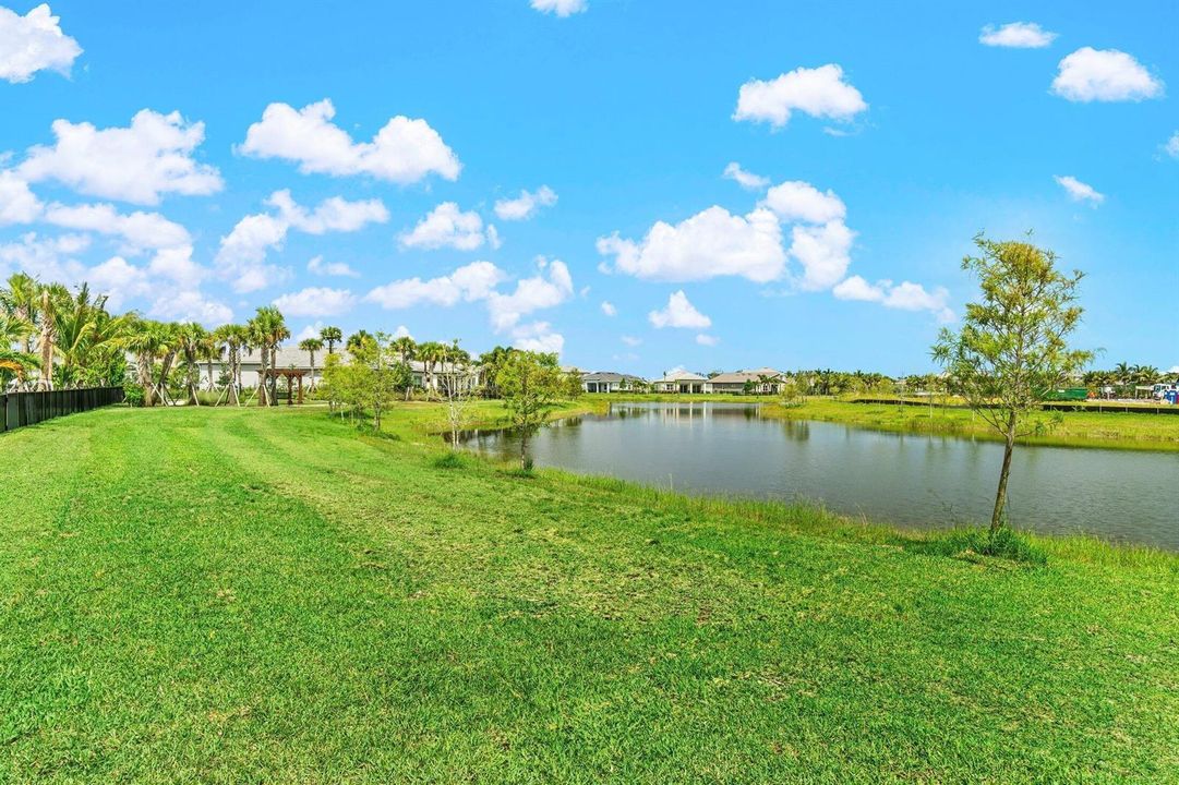 041-12325FrontlineLane-PalmBeachGardens-
