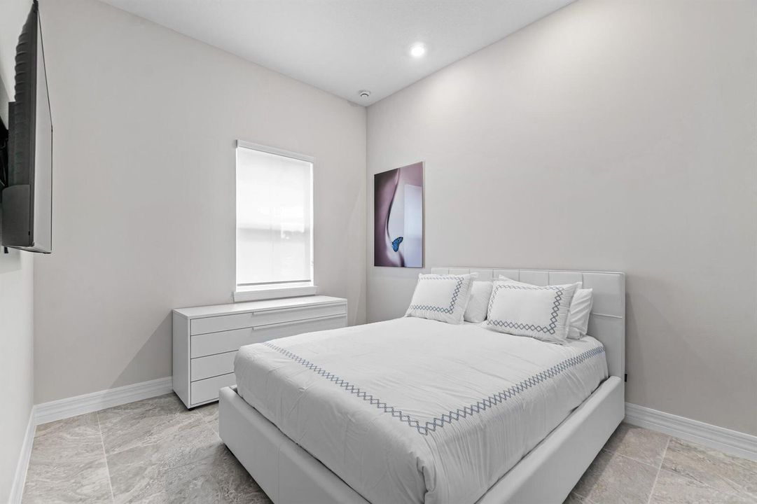 030-12325FrontlineLane-PalmBeachGardens-