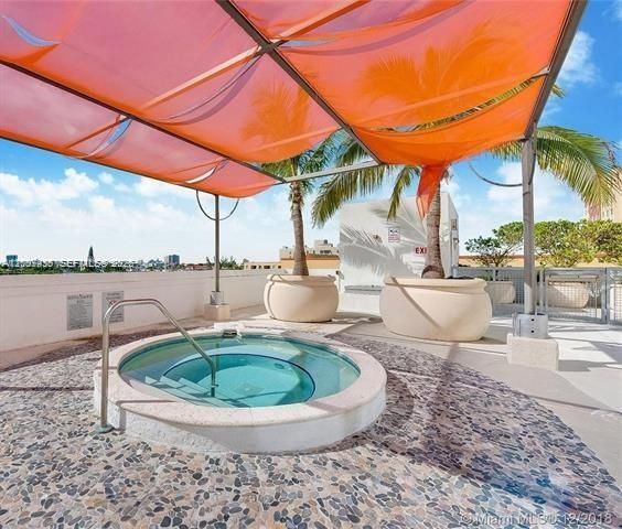 For Sale: $399,000 (2 beds, 2 baths, 1000 Square Feet)