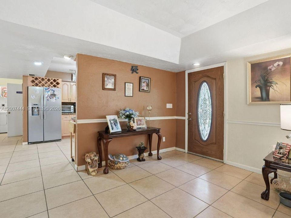 Vendido Recientemente: $424,999 (3 camas, 3 baños, 0 Pies cuadrados)