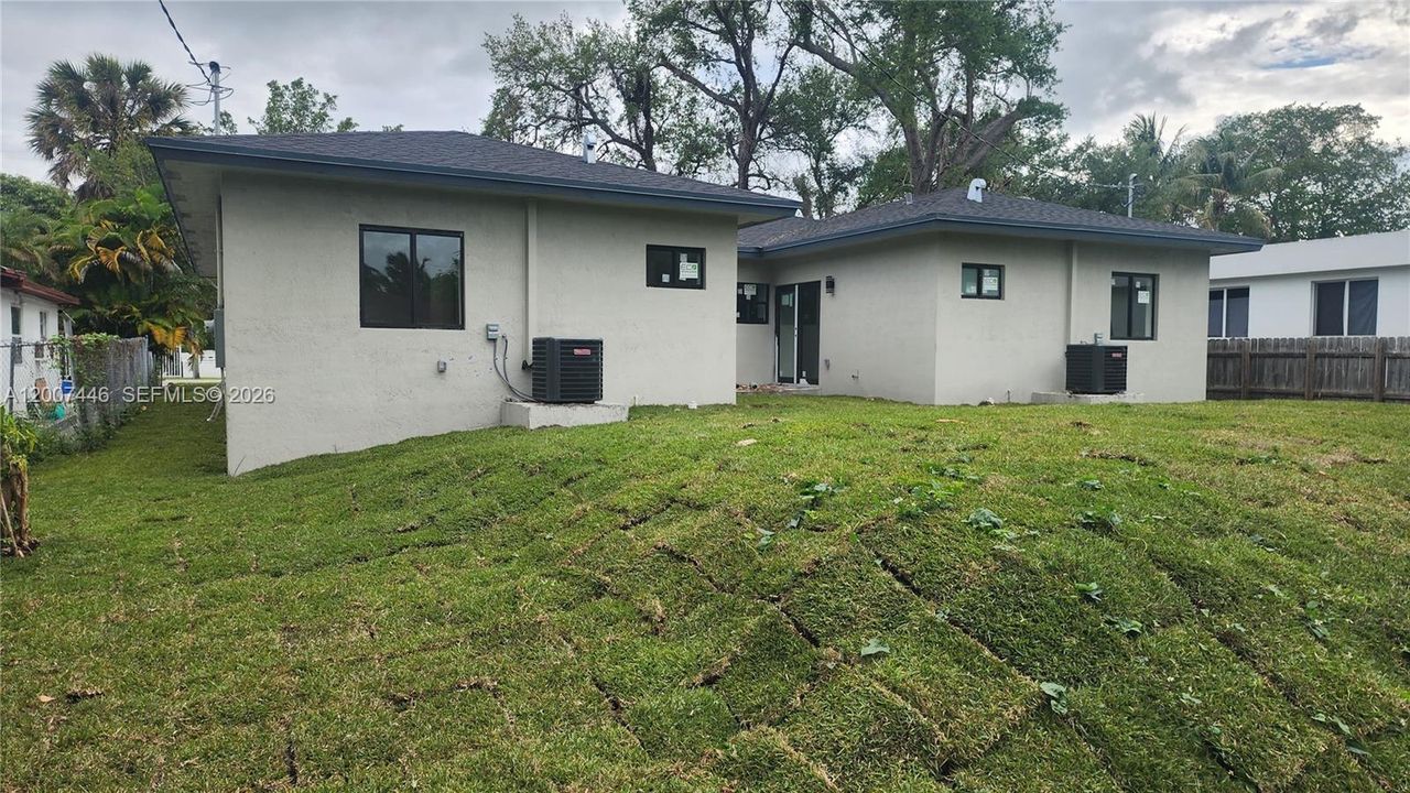 En Venta: $1,149,900 (0 camas, 0 baños, 3200 Pies cuadrados)