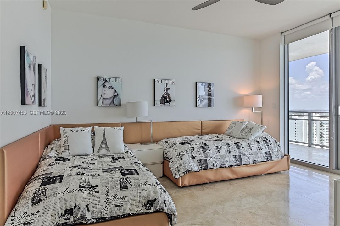 For Rent: $15,900 (3 beds, 3 baths, 3003 Square Feet)