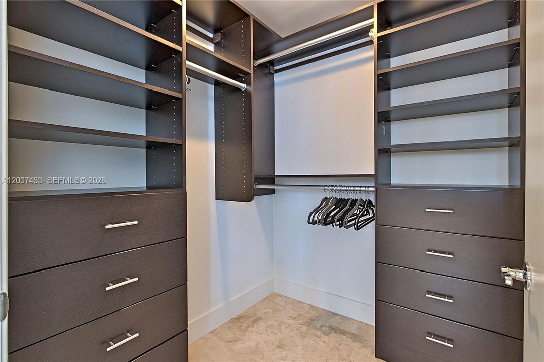For Rent: $15,900 (3 beds, 3 baths, 3003 Square Feet)