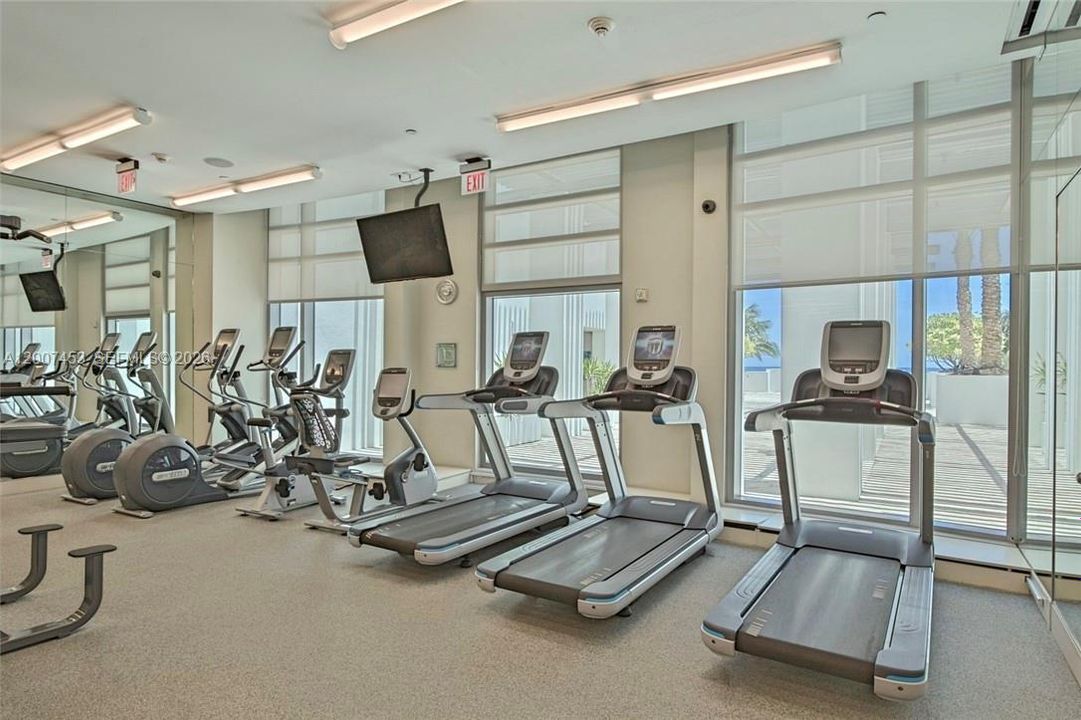 FITNESS CENTER