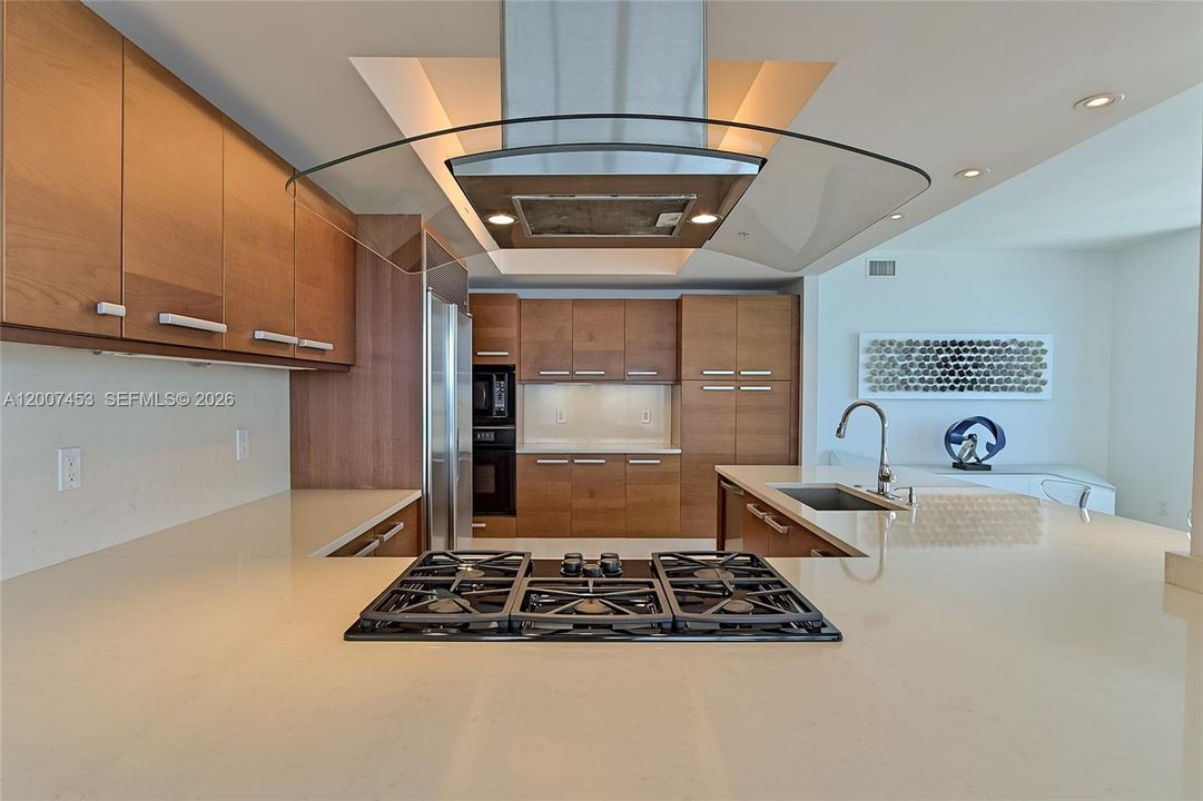 For Rent: $15,900 (3 beds, 3 baths, 3003 Square Feet)