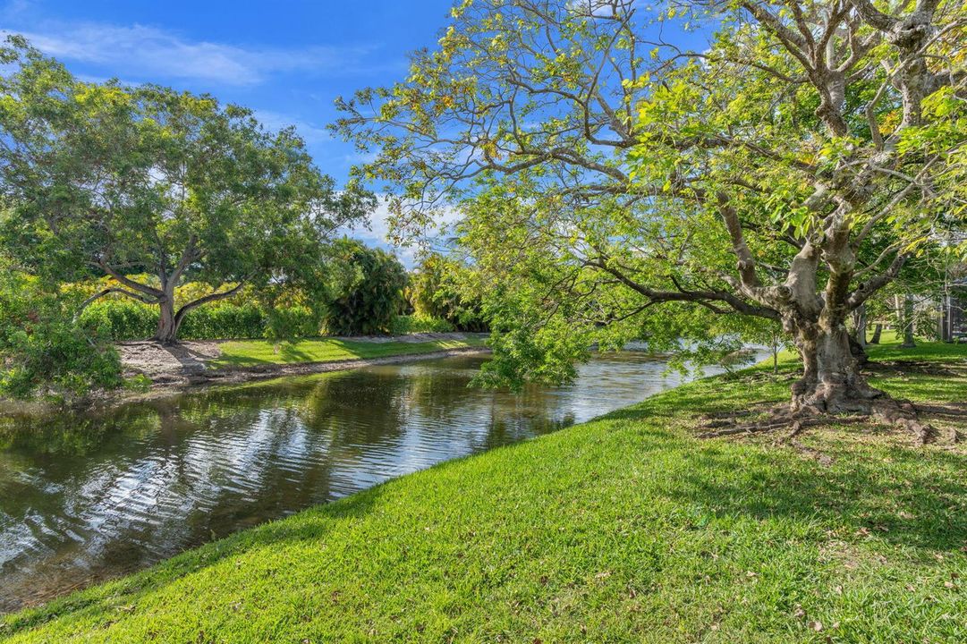 41-web-or-mls-20202 Back 9 Dr Boca Raton