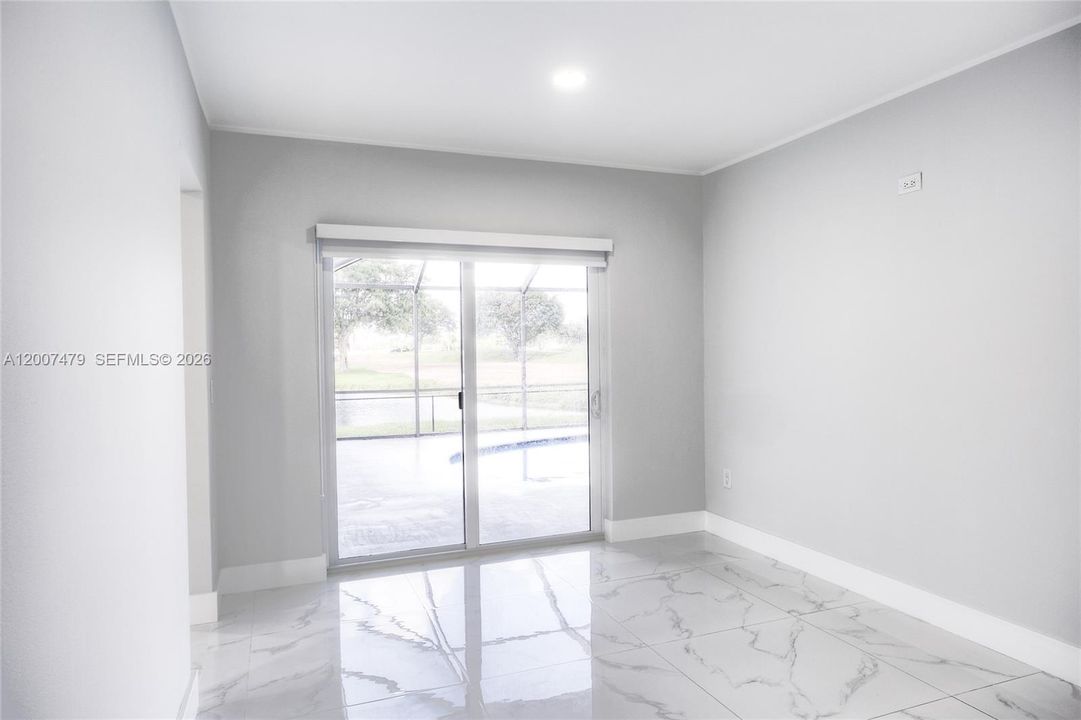 En Venta: $1,230,000 (4 camas, 4 baños, 2748 Pies cuadrados)