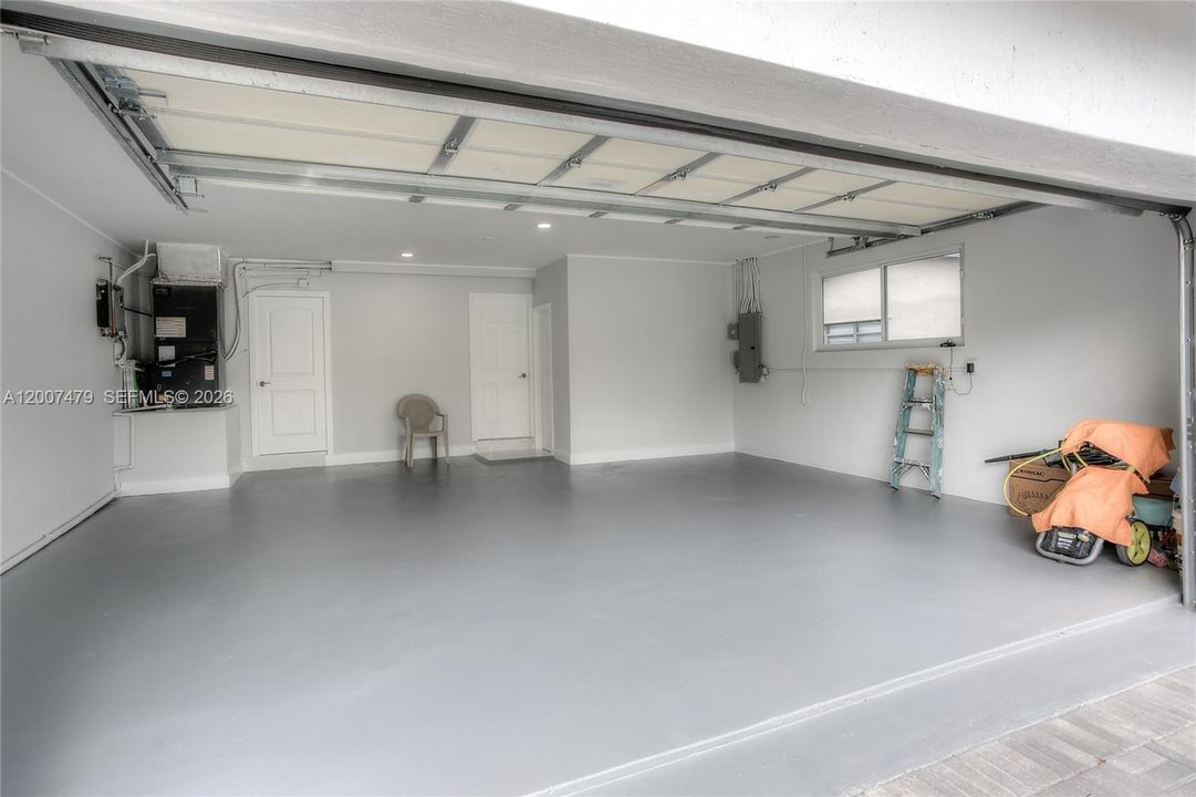 En Venta: $1,230,000 (4 camas, 4 baños, 2748 Pies cuadrados)