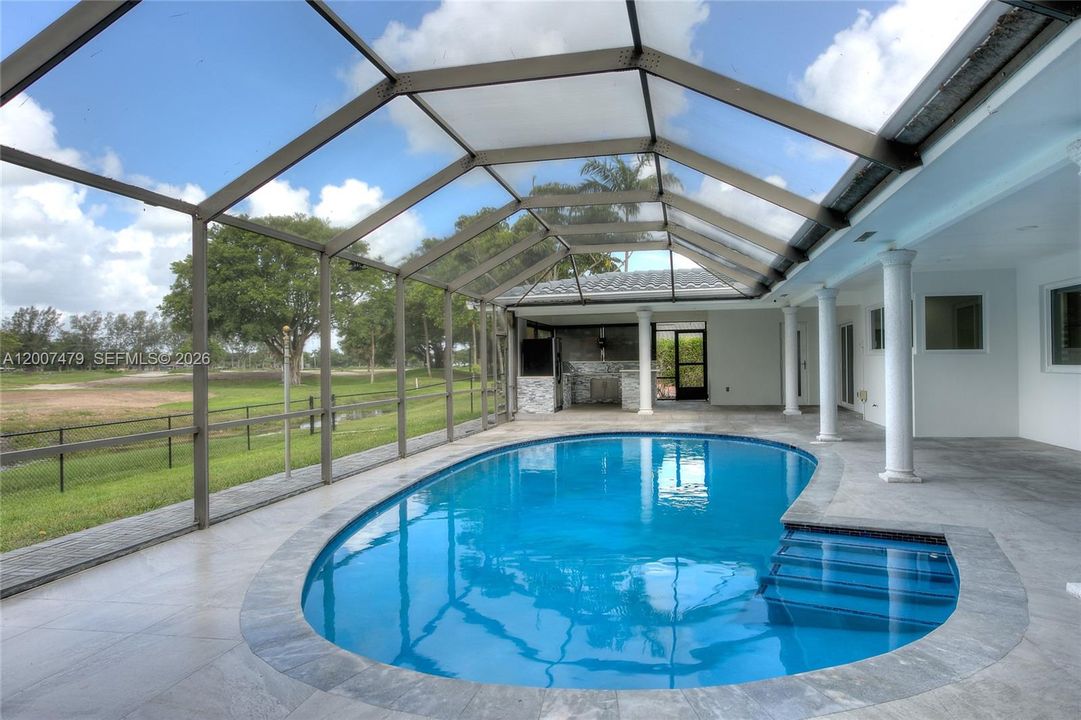En Venta: $1,230,000 (4 camas, 4 baños, 2748 Pies cuadrados)