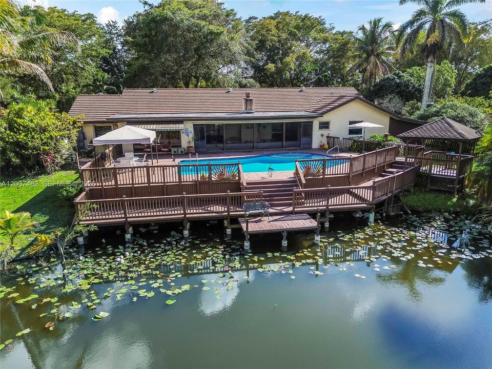 En Venta: $1,997,000 (4 camas, 3 baños, 3388 Pies cuadrados)