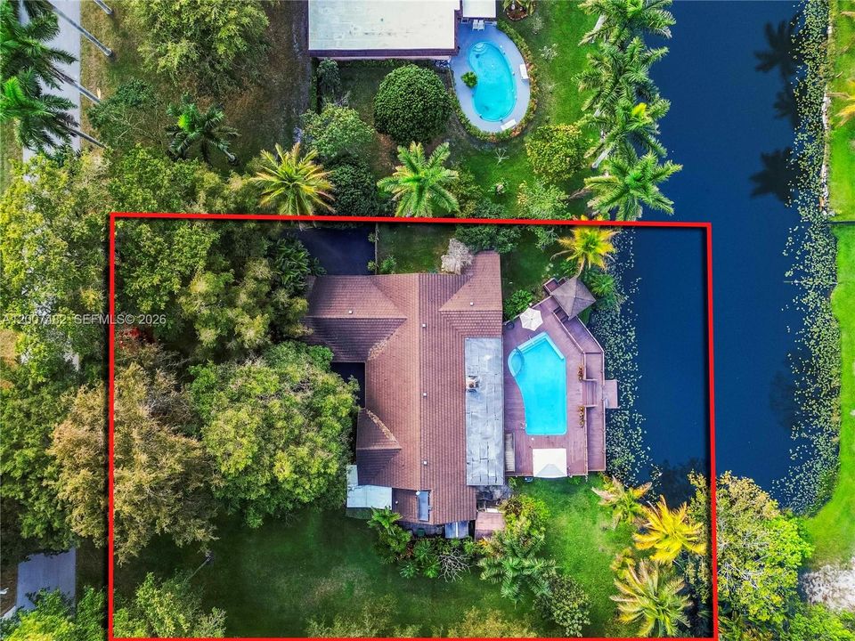 En Venta: $1,997,000 (4 camas, 3 baños, 3388 Pies cuadrados)