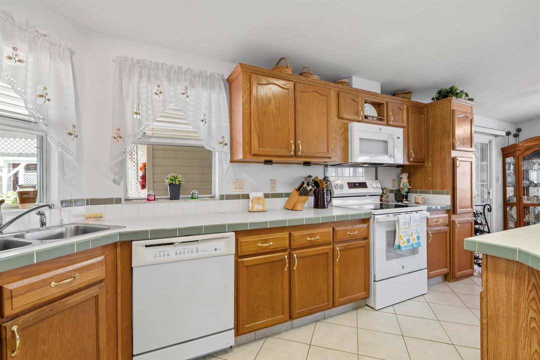 lots of cabinets