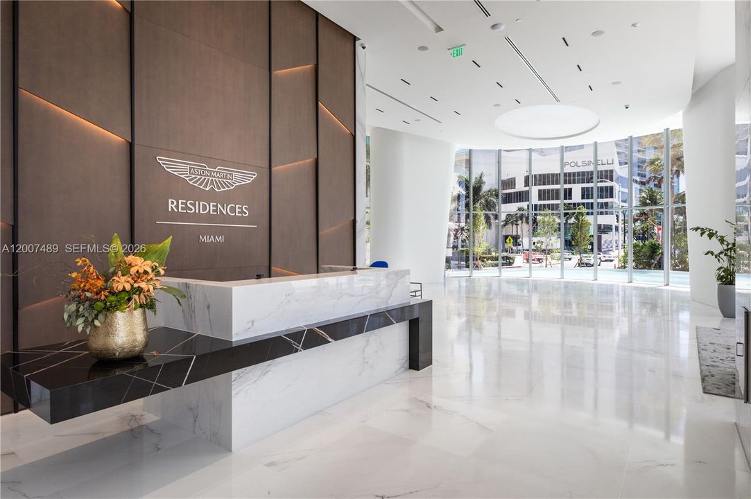 En Venta: $3,590,000 (3 camas, 3 baños, 2220 Pies cuadrados)
