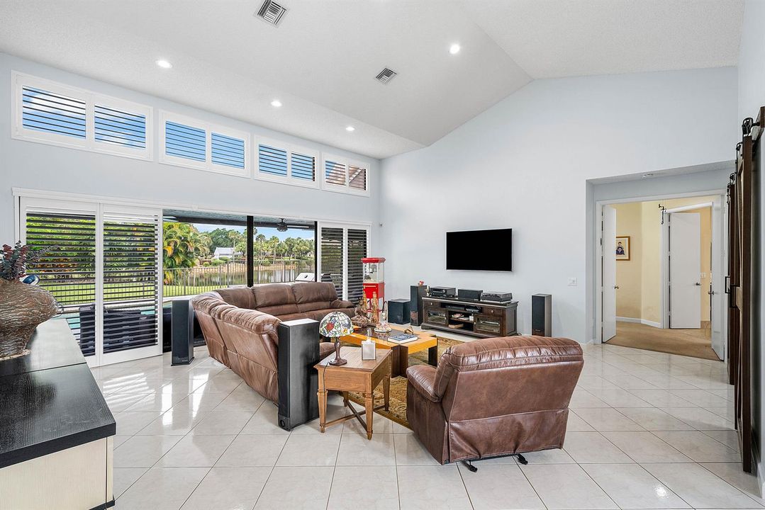 006-17887LittenDrive-BocaRaton-FL-33498-