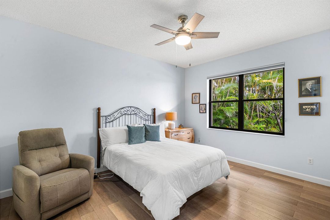 027-17887LittenDrive-BocaRaton-FL-33498-