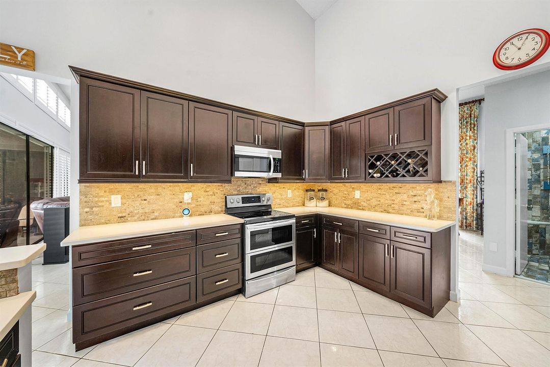 013-17887LittenDrive-BocaRaton-FL-33498-