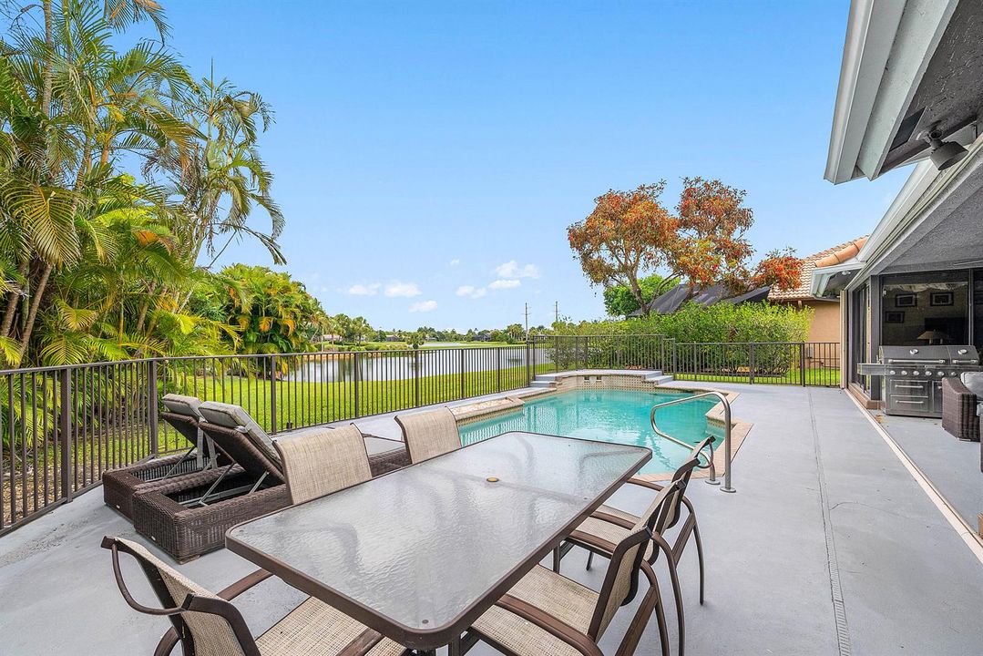 030-17887LittenDrive-BocaRaton-FL-33498-