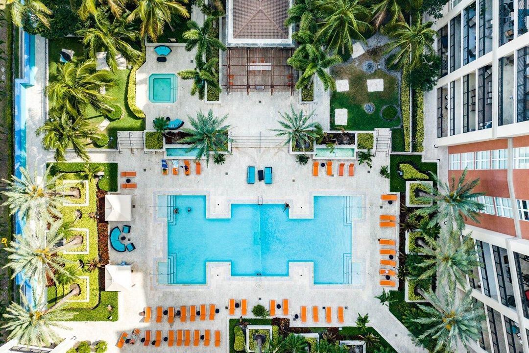 CPST Resort-Style Pool Deck