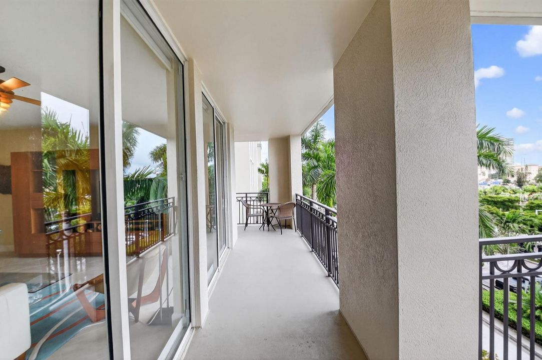 Wraparound Balcony Views