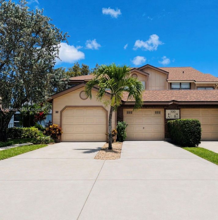 Activo con contrato: $315,000 (3 camas, 2 baños, 1298 Pies cuadrados)