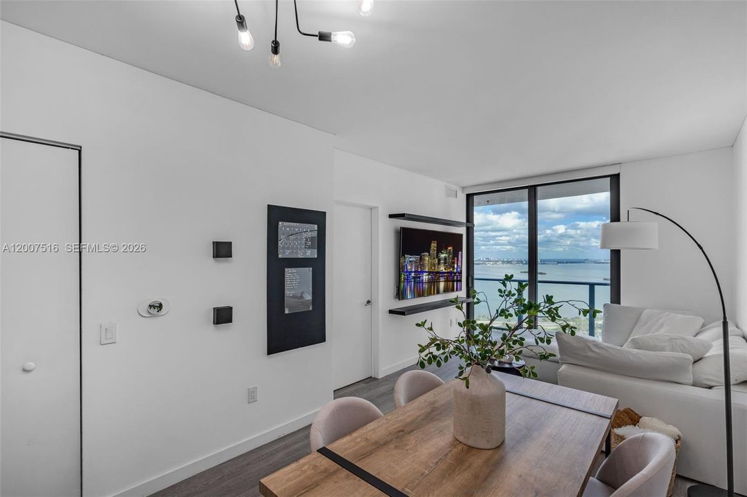 En Venta: $525,000 (1 camas, 1 baños, 610 Pies cuadrados)