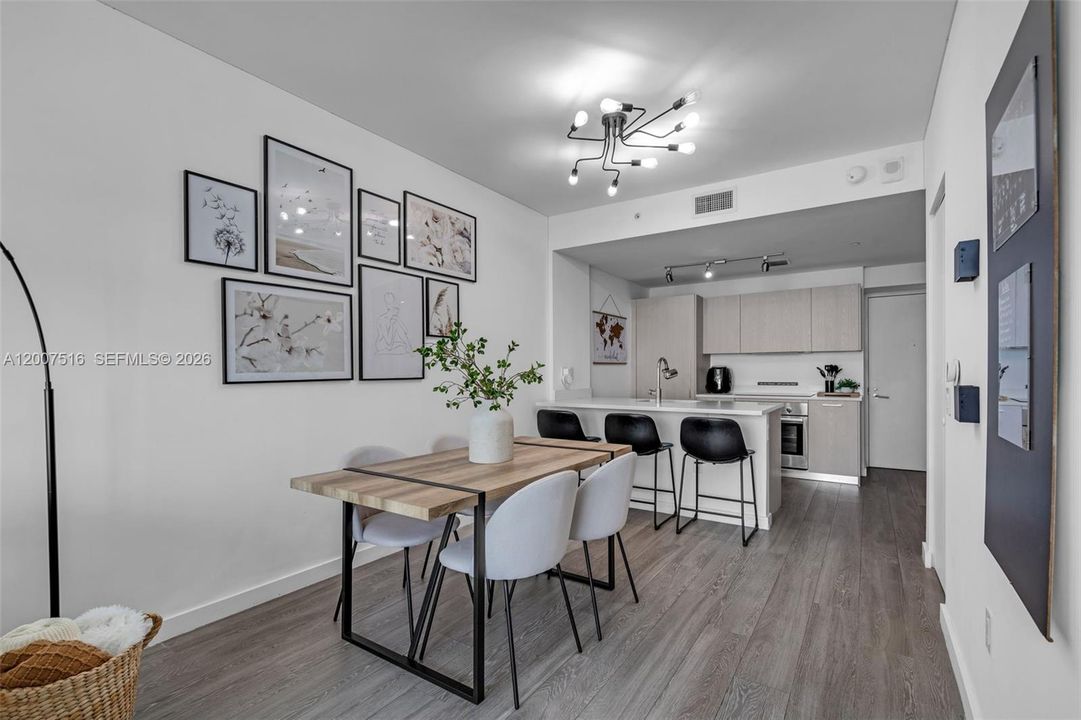 En Venta: $525,000 (1 camas, 1 baños, 610 Pies cuadrados)