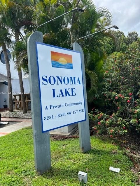 Active With Contract: $2,500 (2 beds, 2 baths, 1350 Square Feet)