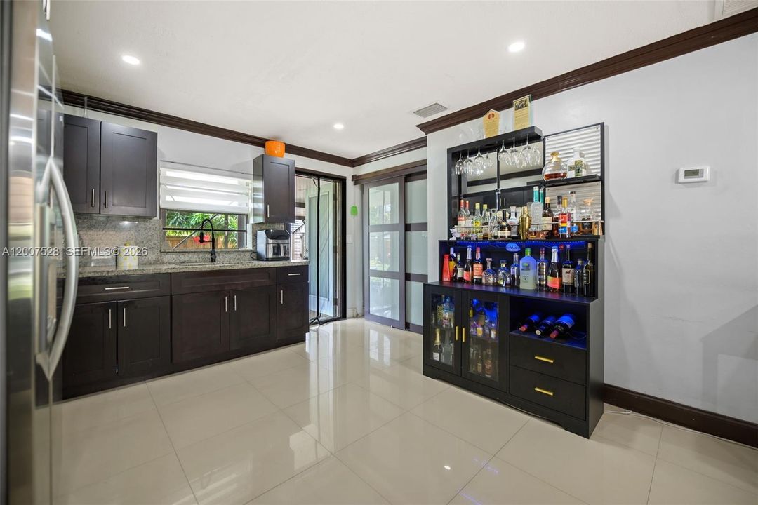 Activo con contrato: $450,000 (3 camas, 2 baños, 960 Pies cuadrados)