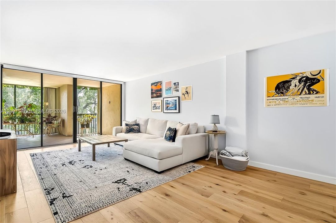 En Venta: $375,000 (2 camas, 2 baños, 1383 Pies cuadrados)