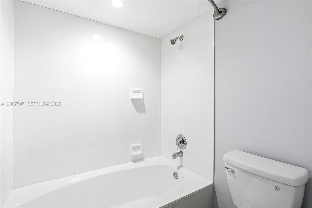 En Venta: $375,000 (2 camas, 2 baños, 1383 Pies cuadrados)