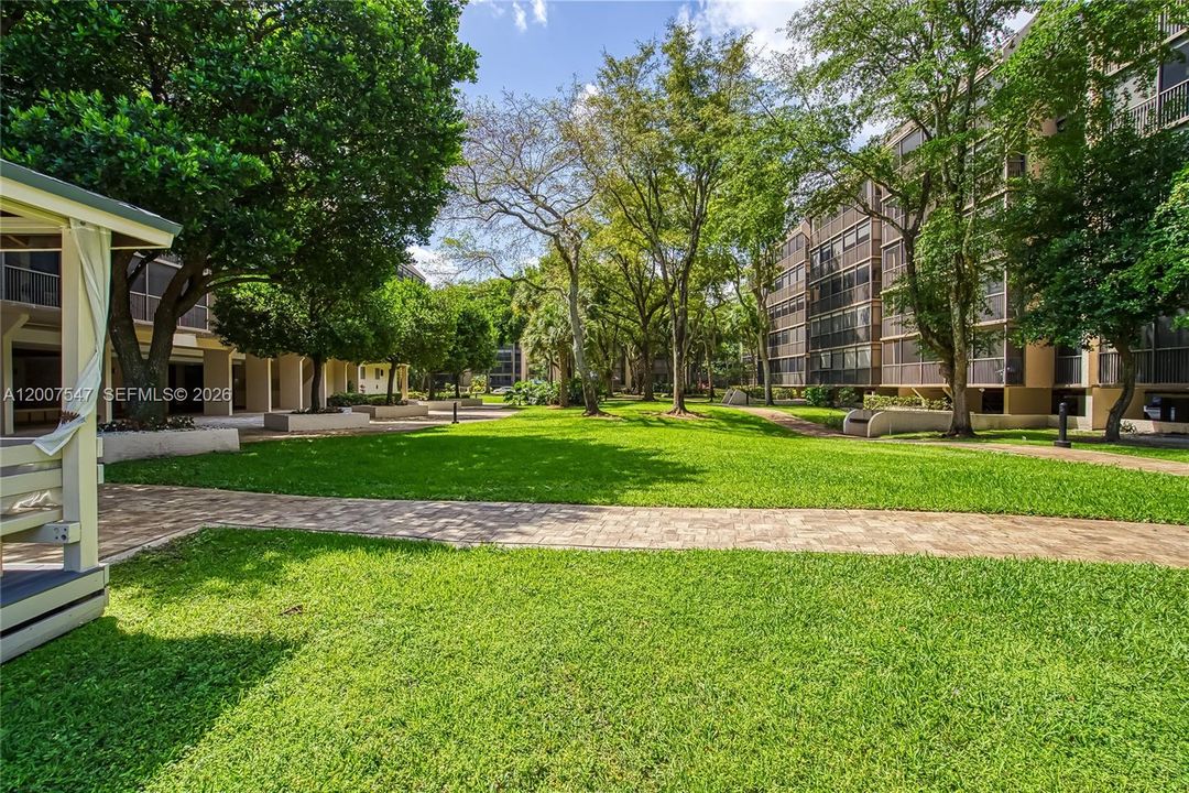 En Venta: $375,000 (2 camas, 2 baños, 1383 Pies cuadrados)