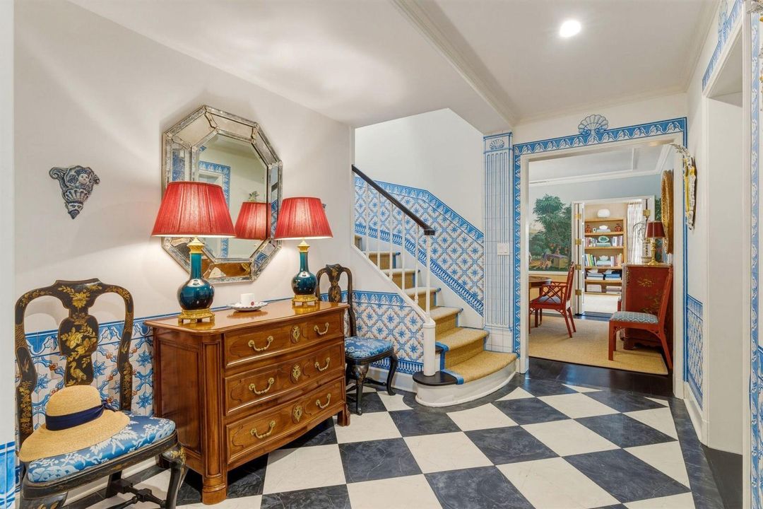 152_Chilean_Ave_Palm_Beach_FL_001