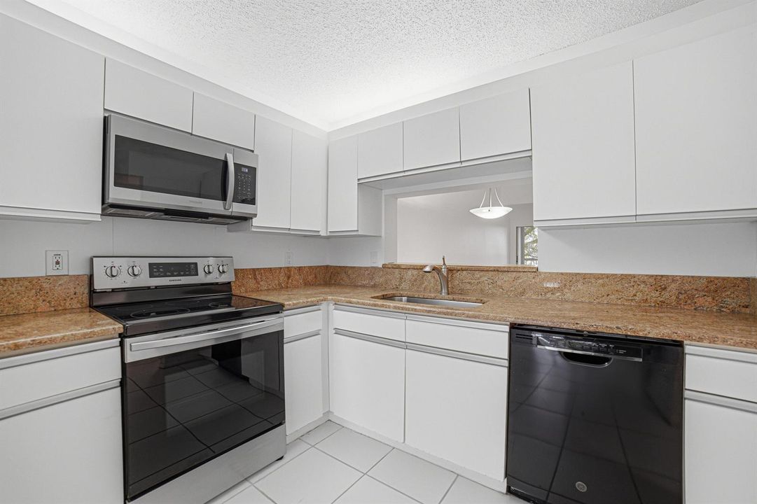 Kitchen-C