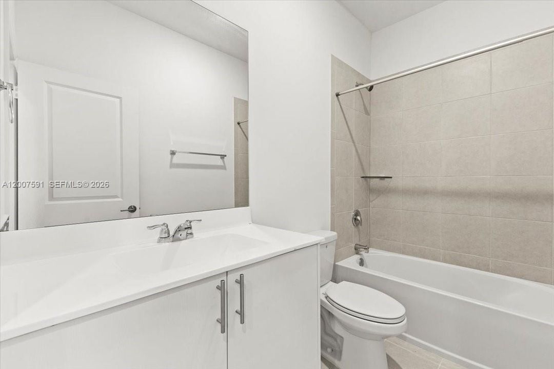 For Sale: $549,000 (3 beds, 2 baths, 1442 Square Feet)