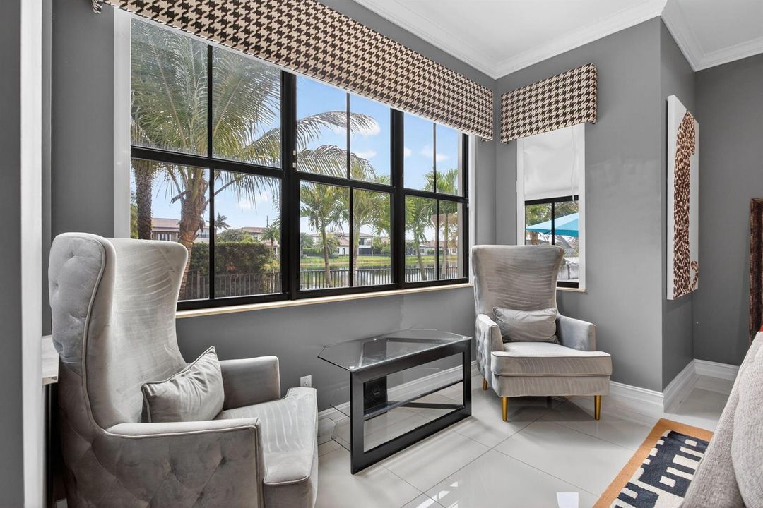 22-web-or-mls-9080-0249