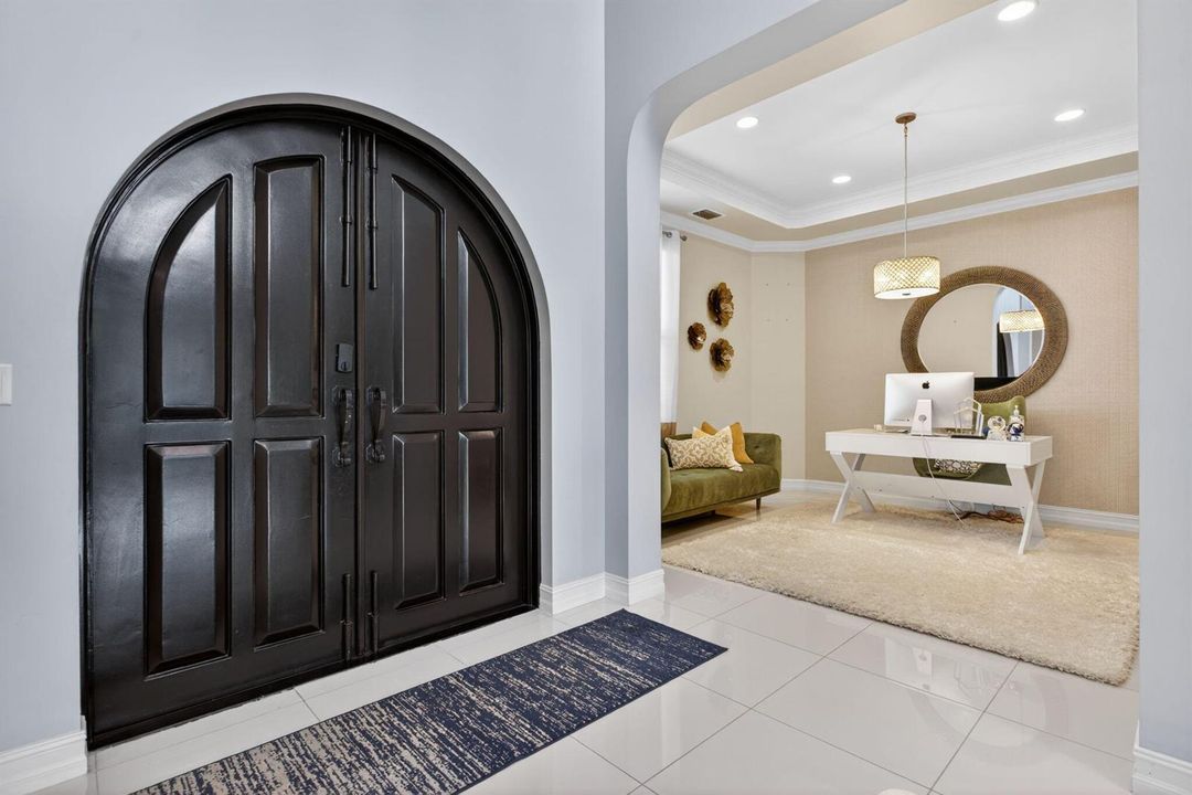 9-web-or-mls-9080-0184