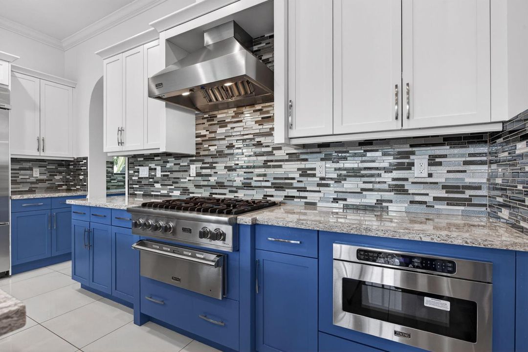 36-web-or-mls-9080-0344