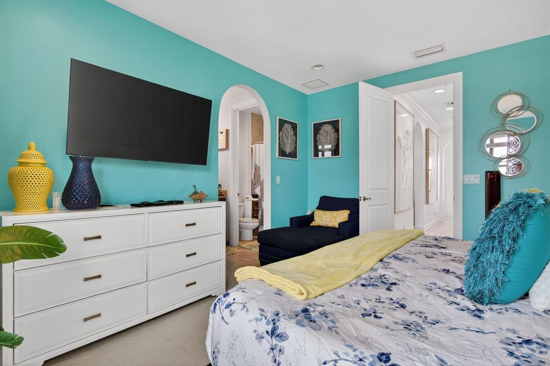 47-web-or-mls-9080-0399