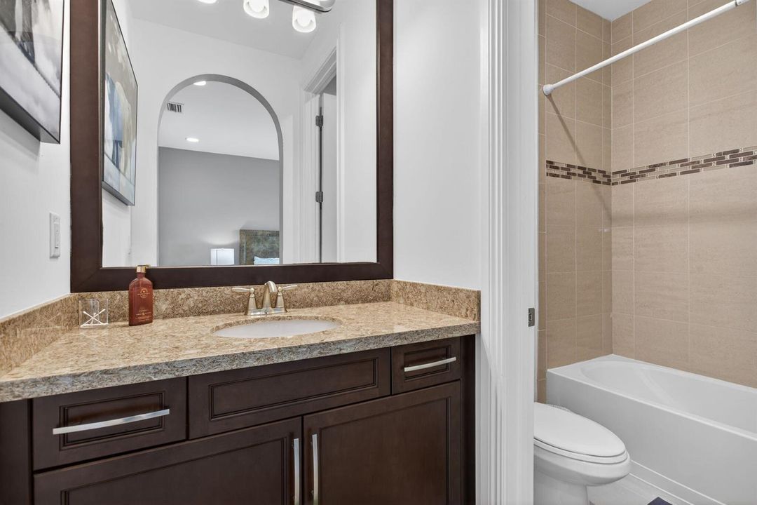 56-web-or-mls-9080-0474